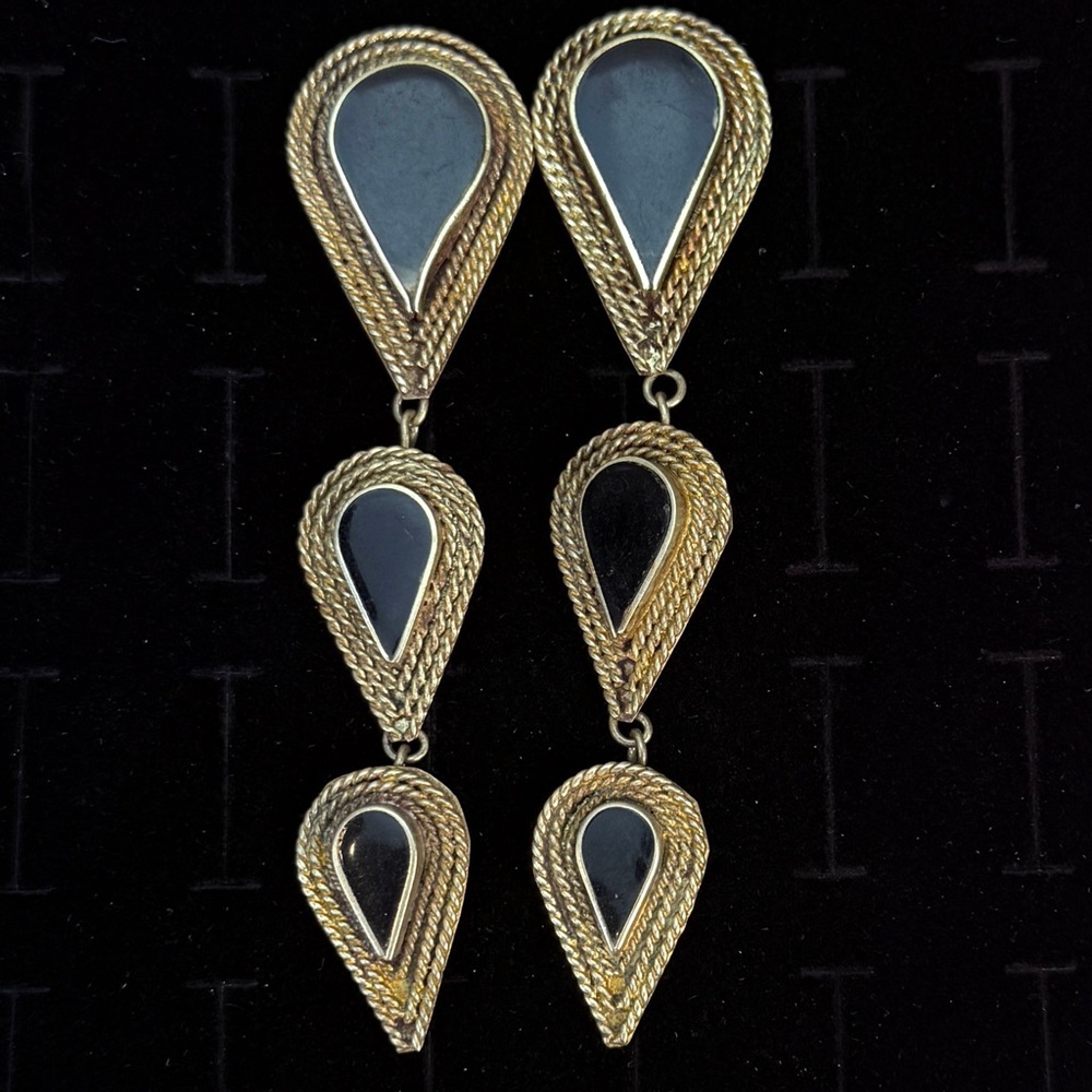 Gorgeous, vintage weighted, Silvertone and black costume long pierced earrings
